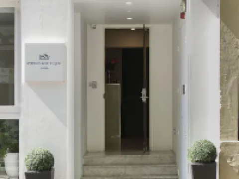 Sydney Boutique Hotel Hotels near The First European Garden in the Continent of Australia