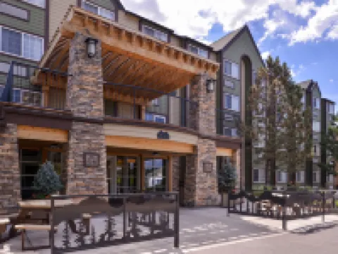 Best Western Plus Peak Vista Inn Suites Hotels near Sunrise United Methodist Church