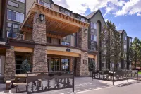 Best Western Plus Peak Vista Inn  Suites Hôtels à : Colorado Springs