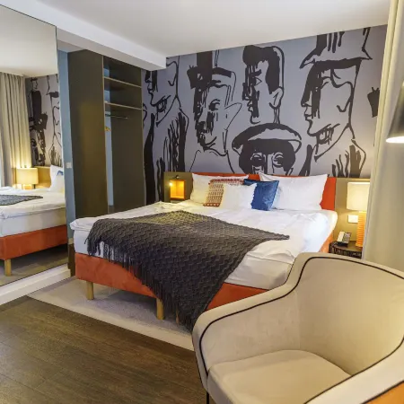 Tante Alma's Bonner Hotel