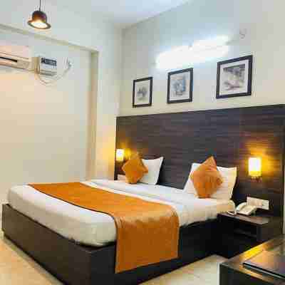 Hotel Kanishk Rooms