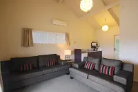 Anchor Lodge Motel