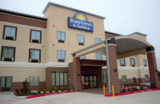 Days Inn & Suites by Wyndham Houston NW Cypress