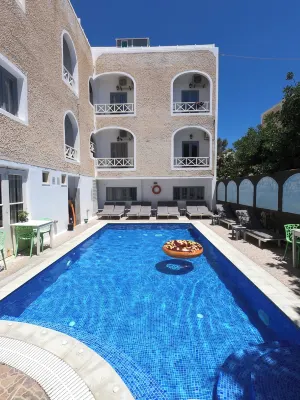 Anny Studios & Rooms Perissa Beach