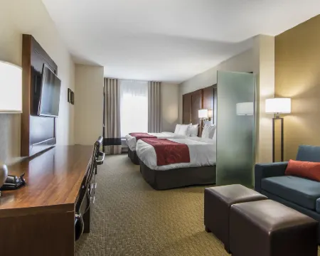 Comfort Suites Regina Hotels in Regina