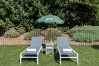 Brit Hotel Avignon Sud le Calendal Hotels in Avignon