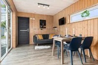 Topcamp Onsakervika - Tyrifjorden Hotels in Røyse