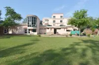 Baya Tourist Resort - 2-Sterne