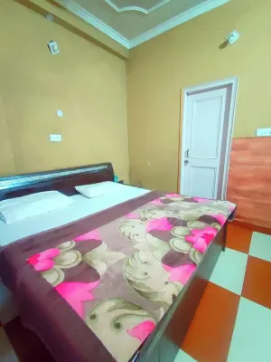 Hotel Ishaan International Near Yatra Parchi Counter