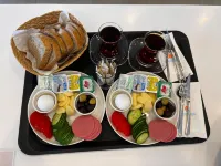Coastline Boutique Hotel - breakfast