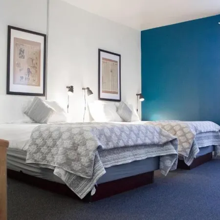 11th Avenue Hostel