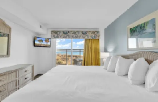 A Place at the Beach Hotels near Alabama Theater