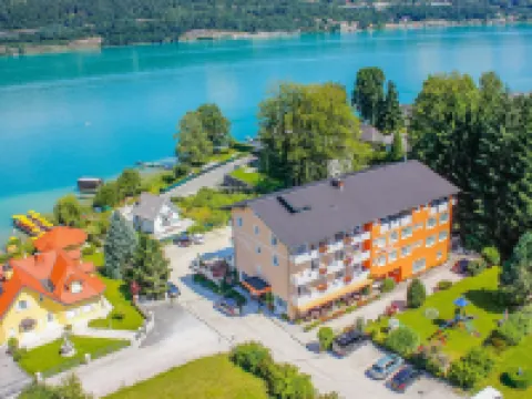 沃爾沃特湖英才酒店 費爾登酒店