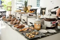 Hotel Cristallo - breakfast