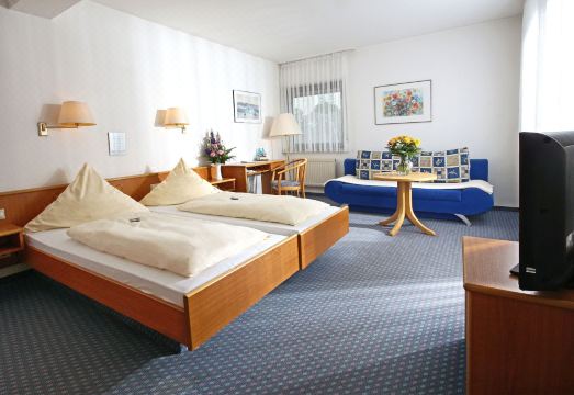 5. 시티 호텔 마크..