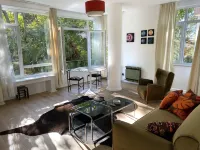 Petek Pansiyon Fenerbahce Kadikoy Hotels in Bagdat Avenue