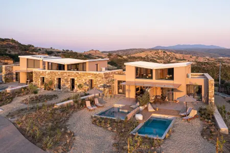 Etheres Отели рядом с достопримечательностью «Lagomandra beach»