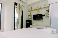 Restful and Comfortable Studio Transpark Bintaro Apartment Hotels in Pondok Aren