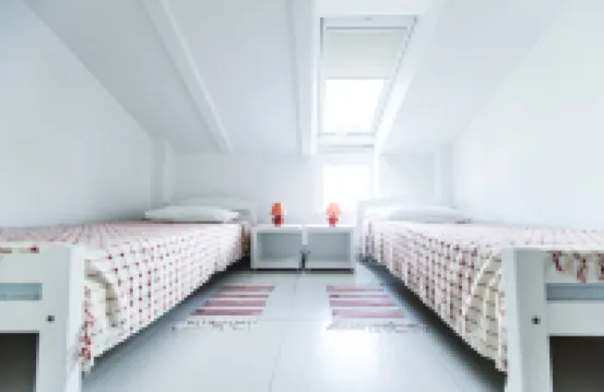 No5 Penthouse 2 Bedroom Apartment