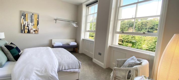 Spacious 2Bd Flat with Stunning Views Folkestone Hotel di Folkestone