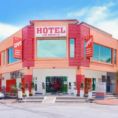 Night Queen Hotel (Kota Warisan) Hotels near Serenia City Central Park