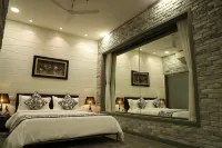 Tribecca Select - موقف سيارات