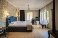 Opus View - balcony