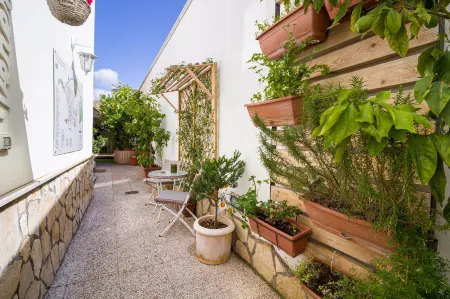 V&V Suite & Breakfast Отели рядом с достопримечательностью «Forum Baths»