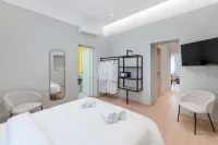Giustiniani Apartments Hotels in Limenas Lithiou