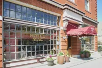 Hotel Mac