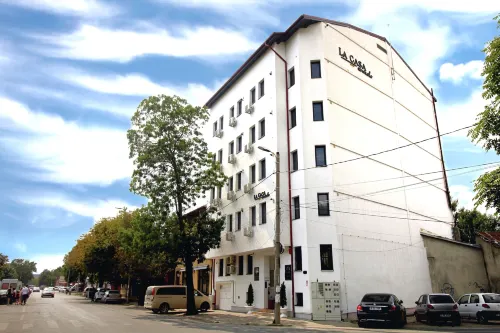 國會大廈大道飯店 布加勒斯特住宿飯店