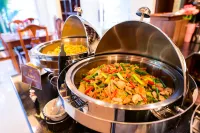 Rapeepan Ville Hotel - servizio colazione