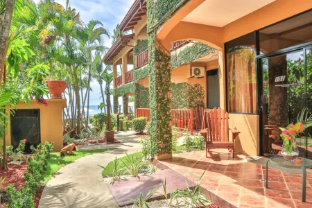 The Backyard Beachfront Hotel