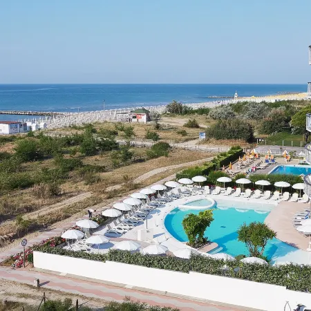 Jesolopalace Hotel & Aparthotel