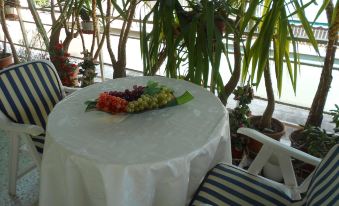 Athenian Oasis with Fountain, Ideal for Couples, 6th Floor