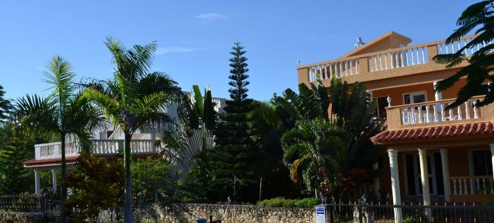 4 Bedroom Villa, Private Pool, Security, Ocean View Hotels in Sosua