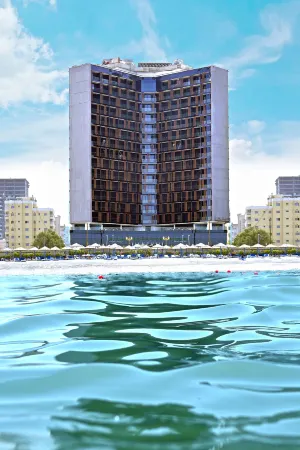 Wyndham Garden Ajman Corniche
