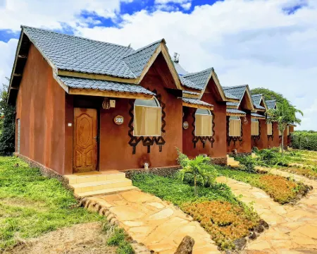 AA Lodge Amboseli Hotels in Kimana