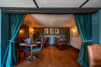 High Corner Inn Hotels in Rockbourne