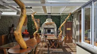 Wilton Manor Solar Energy Hotels in Cape Town