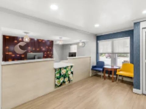 コンフォート イン & スイーツ ローマ サウス ロームのホテル