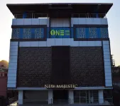 โรงแรมนิวแมเจสติก