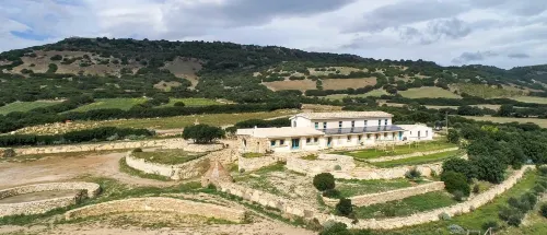 IS Perdas Hotels in Orroli