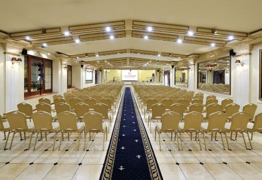 3. 호텔 디아망 아..