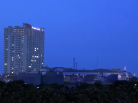 Hotel Santika Depok Hotels in Depok