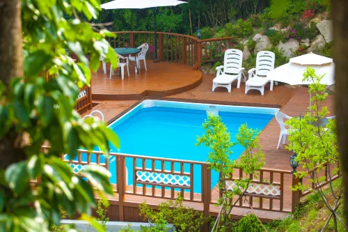 Bellus-Rose Pension Gyeongju - Pet friendly