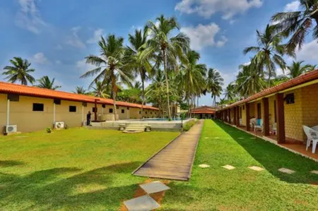 Amagi Beach – Secluded Slice of Paradise