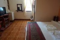 The Old Chiangkhan Boutique Hotel Hotels near Tai Dam Museum House