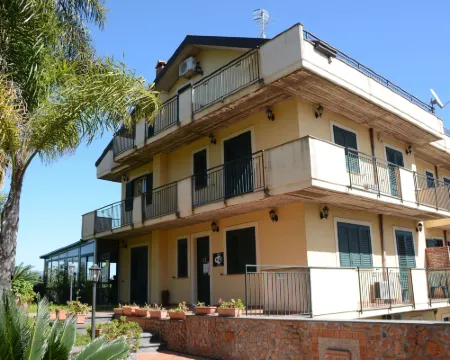 B&B Villa San Leonardo Hotels in Mascali