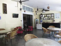 Goldie Guesthouse - Pensions